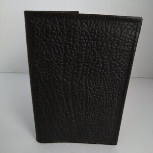 Men's Pebbled Grain Faux Leather Wallet Color Black